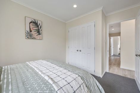 Photo of property in 23 Piriti Place, Weymouth, Auckland, 2103