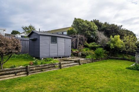 Photo of property in 52 Grays Road, Plimmerton, Porirua, 5026