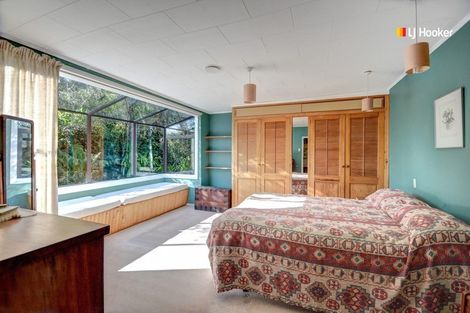 Photo of property in 8 Dickson Street, Macandrew Bay, Dunedin, 9014