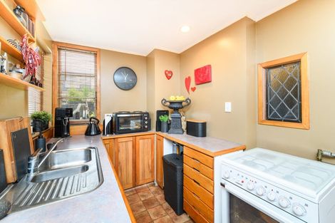 Photo of property in 497 Featherston Street, Roslyn, Palmerston North, 4414