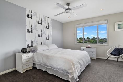 Photo of property in 34b Crescent Road, Otumoetai, Tauranga, 3110