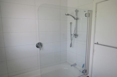 Photo of property in 112 Clawton Street, Westown, New Plymouth, 4310