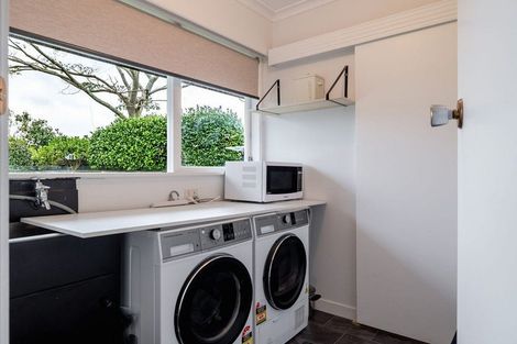 Photo of property in 19 Anaru Place, Awapuni, Palmerston North, 4412