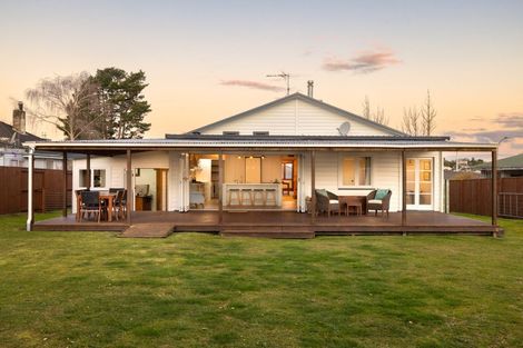 Photo of property in 216 Raeburne Street, Te Awamutu, 3800