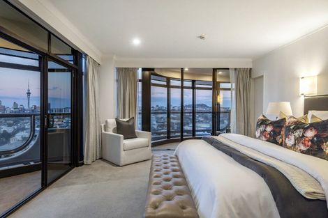 Photo of property in Shangri La Apartments, 10/97 Jervois Road, Herne Bay, Auckland, 1011