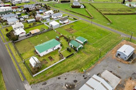 Photo of property in 52 Wallscourt Place, Normanby, Hawera, 4614