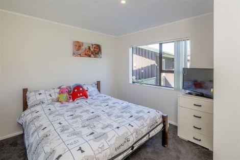 Photo of property in 4 Webb Avenue, Levin, 5510