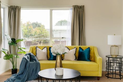 Photo of property in 46 Cottingham Crescent, Mangere East, Auckland, 2024