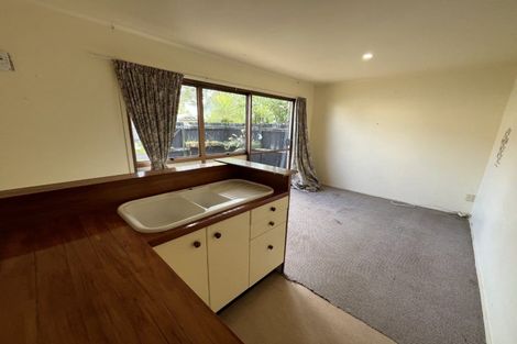 Photo of property in 220 College Street, West End, Palmerston North, 4412