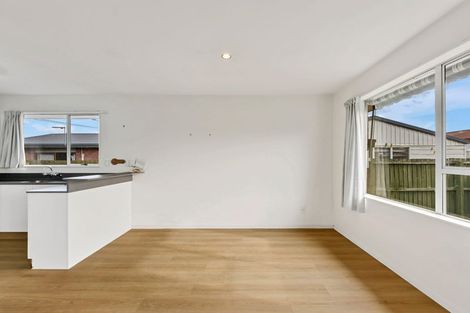 Photo of property in 1/127 Gilberthorpes Road, Hei Hei, Christchurch, 8042