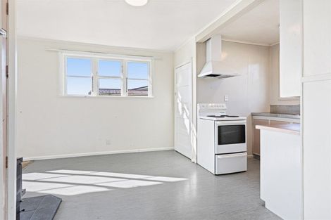 Photo of property in 89 Russell Street, Westport, 7825