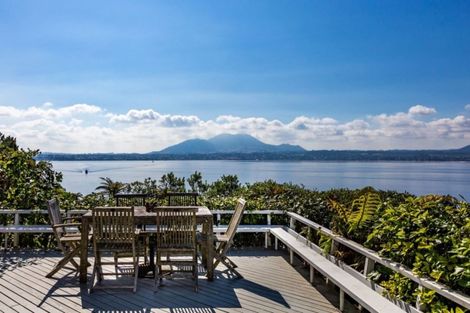 Photo of property in 17 Te Kopua Street, Acacia Bay, Taupo, 3330