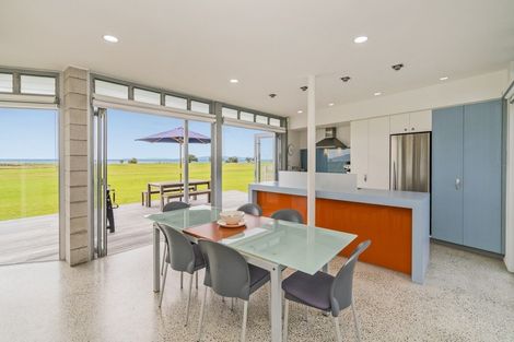 Photo of property in 116 Puka Crescent, Matarangi, Whitianga, 3592