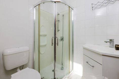 Photo of property in 2/137 Great South Road, Manurewa, Auckland, 2102