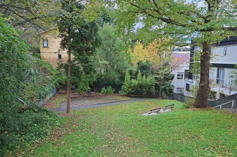 Photo of property in 10 Terrace Gardens, Te Aro, Wellington, 6011