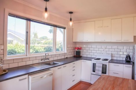 Photo of property in 170 Harewood Road, Papanui, Christchurch, 8053