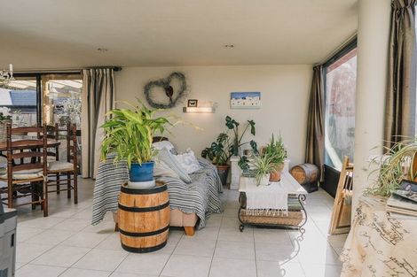 Photo of property in 27 Francis Street, Blenheim, 7201