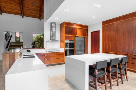 Photo of property in 42 Porterfield Road, Whitford, Howick, 2571