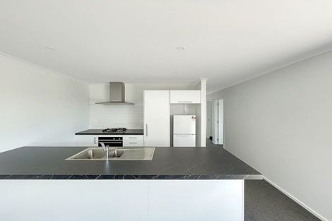 Photo of property in 2/4 Bostonkip Crescent, Fitzroy, Hamilton, 3282