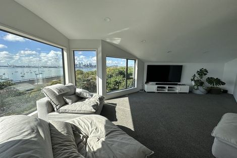 Photo of property in 3/43 Princes Street, Northcote Point, Auckland, 0627