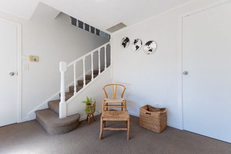 Photo of property in 33 Rimu Road, Raumati Beach, Paraparaumu, 5032