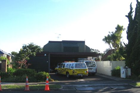 Photo of property in 122 Gowing Drive, Meadowbank, Auckland, 1072