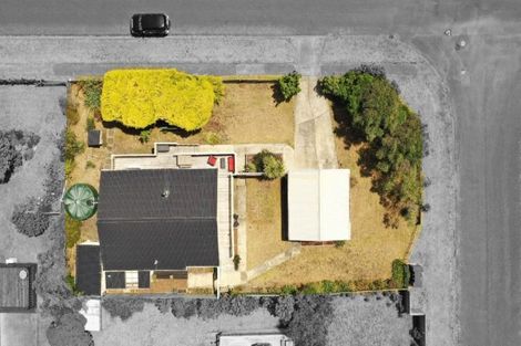 Photo of property in 40 Kahukura Avenue, Waitarere Beach, Levin, 5510