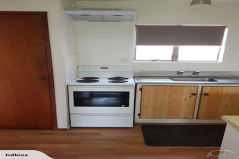 Photo of property in 7b Edgewater Parade, Waiuku, 2123