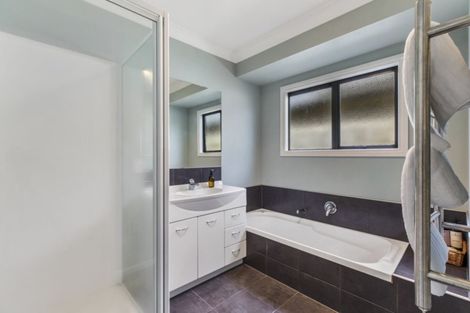 Photo of property in 5 Shaun Close, Papamoa Beach, Papamoa, 3118