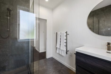 Photo of property in 12 Tui Avenue, Forest Lake, Hamilton, 3200