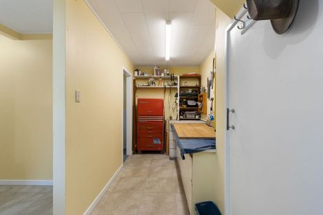 Photo of property in 103 Chaucer Road, Hospital Hill, Napier, 4110