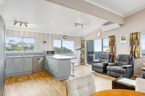 Photo of property in 41 Balfour Crescent, Castlepoint, Tinui, 5889