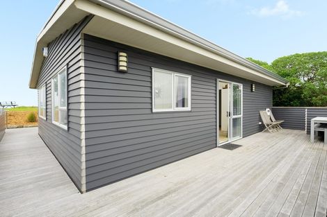 Photo of property in 115 Pukehina Parade, Pukehina, 3189