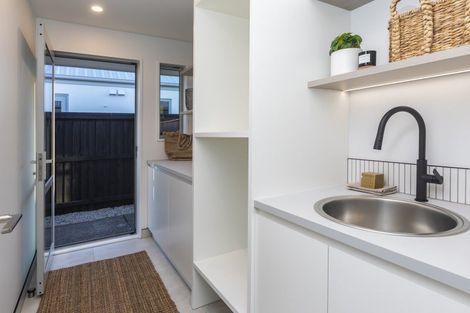 Photo of property in 17 Blade Mews, Prebbleton, 7604