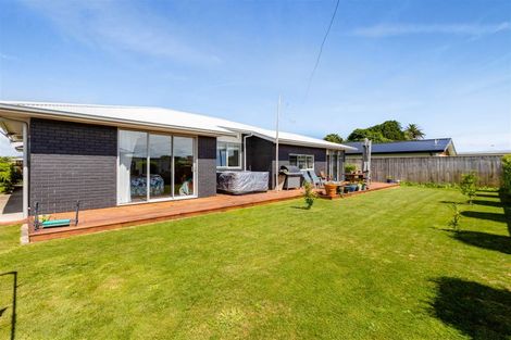 Photo of property in 22 Wills Road, Bell Block, New Plymouth, 4312