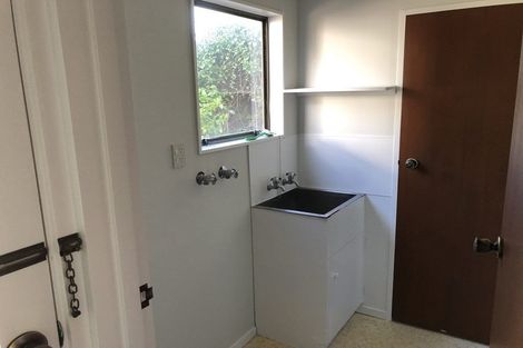 Photo of property in 30 Dorset Crescent, Hokowhitu, Palmerston North, 4410