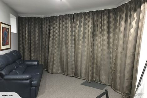 Photo of property in Terrace Garden Apartments, 1e/120 The Terrace, Wellington Central, Wellington, 6011