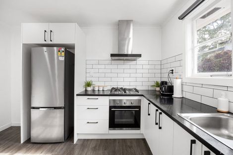 Photo of property in 15 Livingstone Avenue, Nawton, Hamilton, 3200