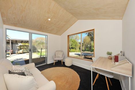 Photo of property in 19 Palmside Street, Somerfield, Christchurch, 8024