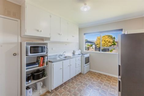 Photo of property in 16 Guildford Street, Tamatea, Napier, 4112