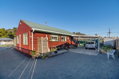 Photo of property in 113 Aquarius Drive, Kawaha Point, Rotorua, 3010