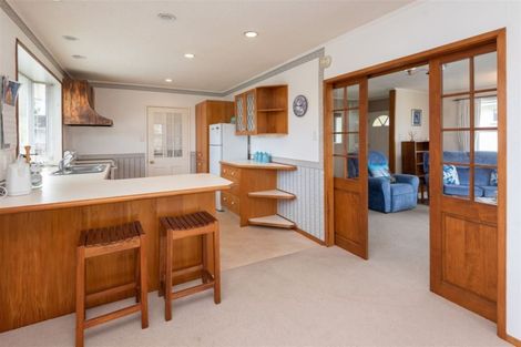 Photo of property in 15 Judkins Crescent, Cockle Bay, Auckland, 2014