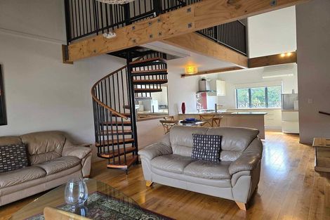 Photo of property in 84 Alpha Street, Cambridge, 3434