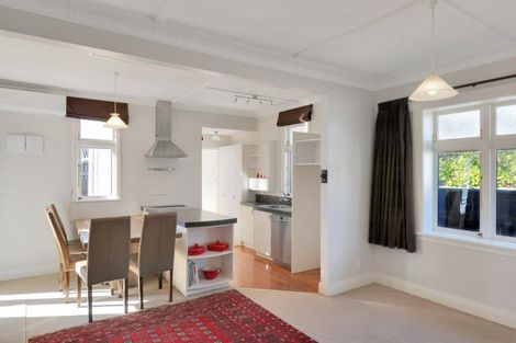 Photo of property in 10 Raymond Terrace, Fairfield, Lower Hutt, 5011