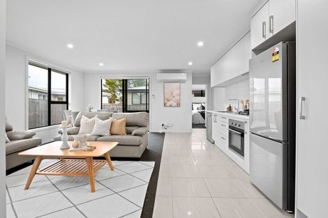 Photo of property in 2/3 Helena Road, Hillcrest, Hamilton, 3216