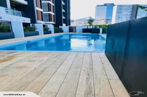 Photo of property in Frank Sargeson Apts, 406/80 Anzac Street, Takapuna, Auckland, 0622