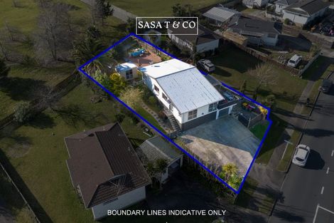 Photo of property in 185 Mahia Road, Wattle Downs, Auckland, 2103