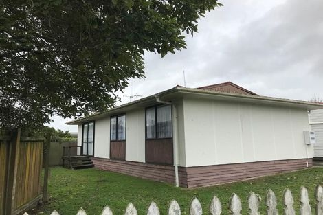 Photo of property in 2 Sequoia Place, Pukete, Hamilton, 3200