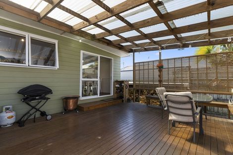 Photo of property in 27 Bidois Road, Fairy Springs, Rotorua, 3015