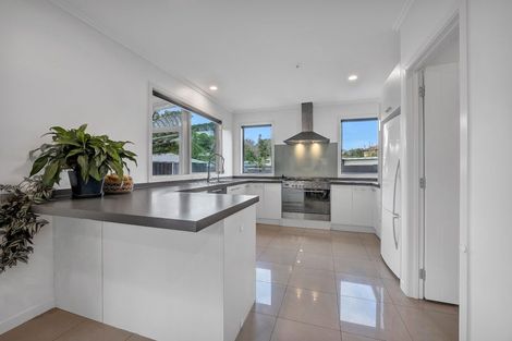 Photo of property in 4 Cherry Lane, Hurdon, New Plymouth, 4310